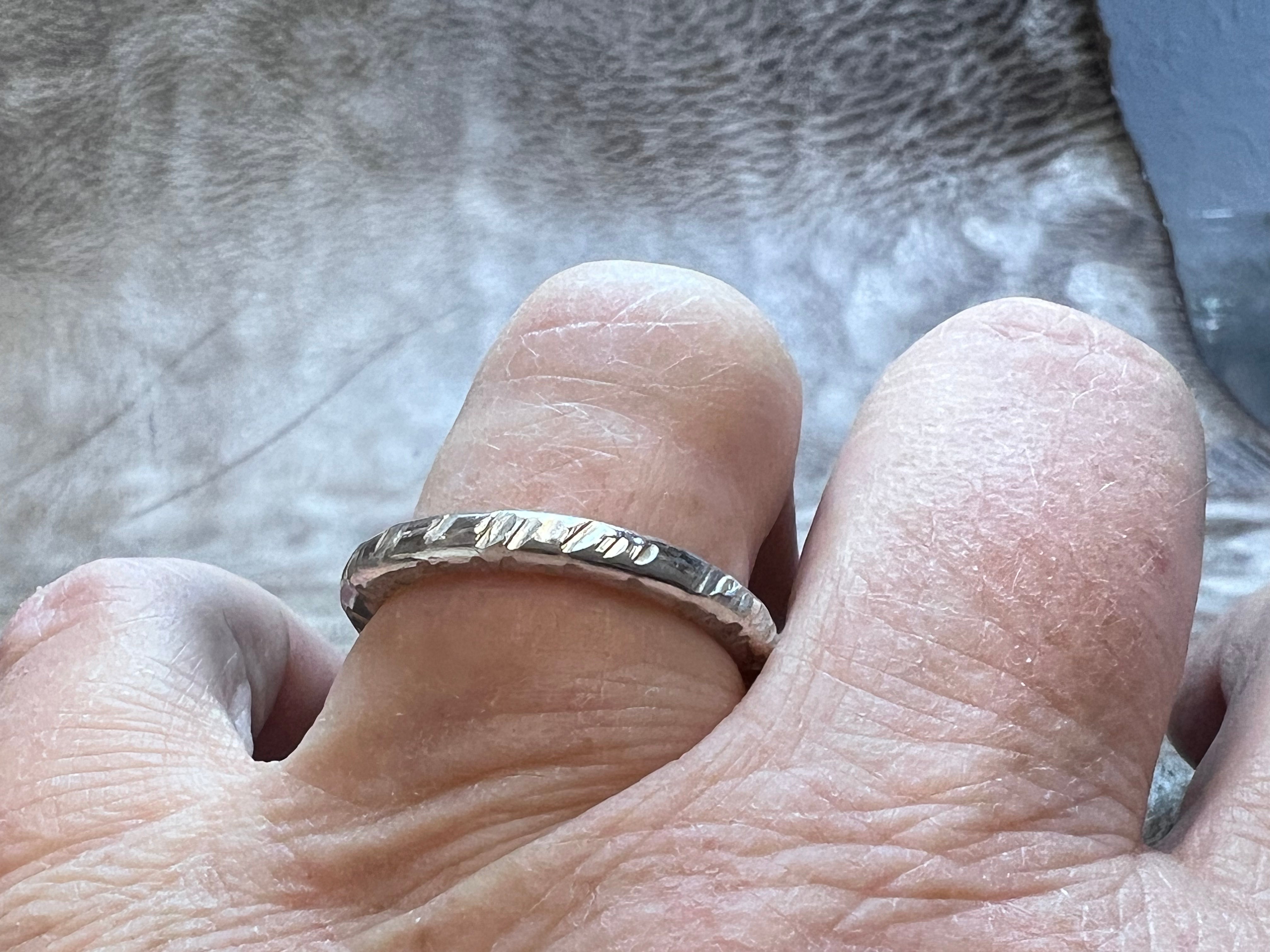 Sølv ring 3 mm med marehalm overflade
