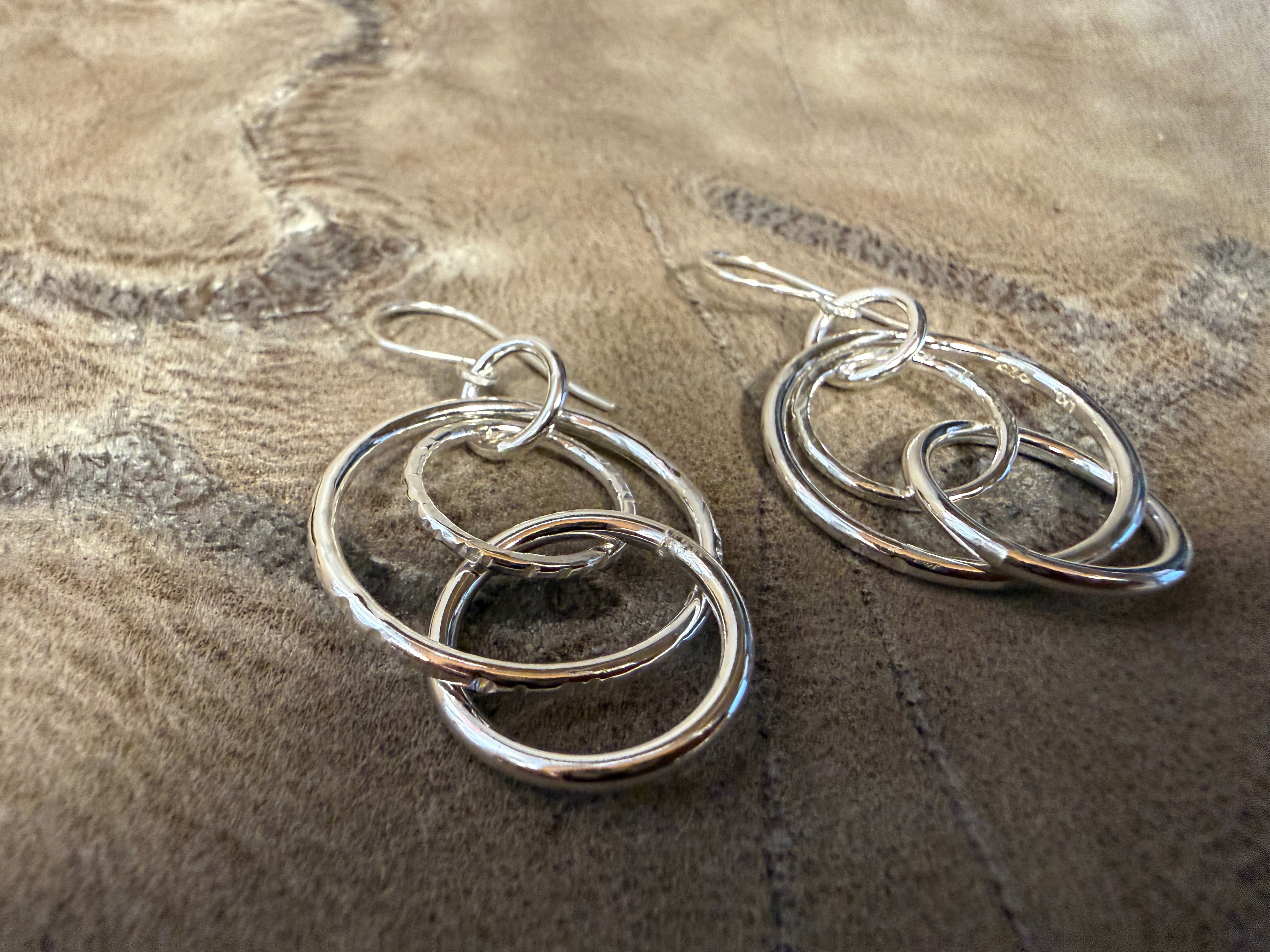 Ringe i ringe ørehængere 4 ringe