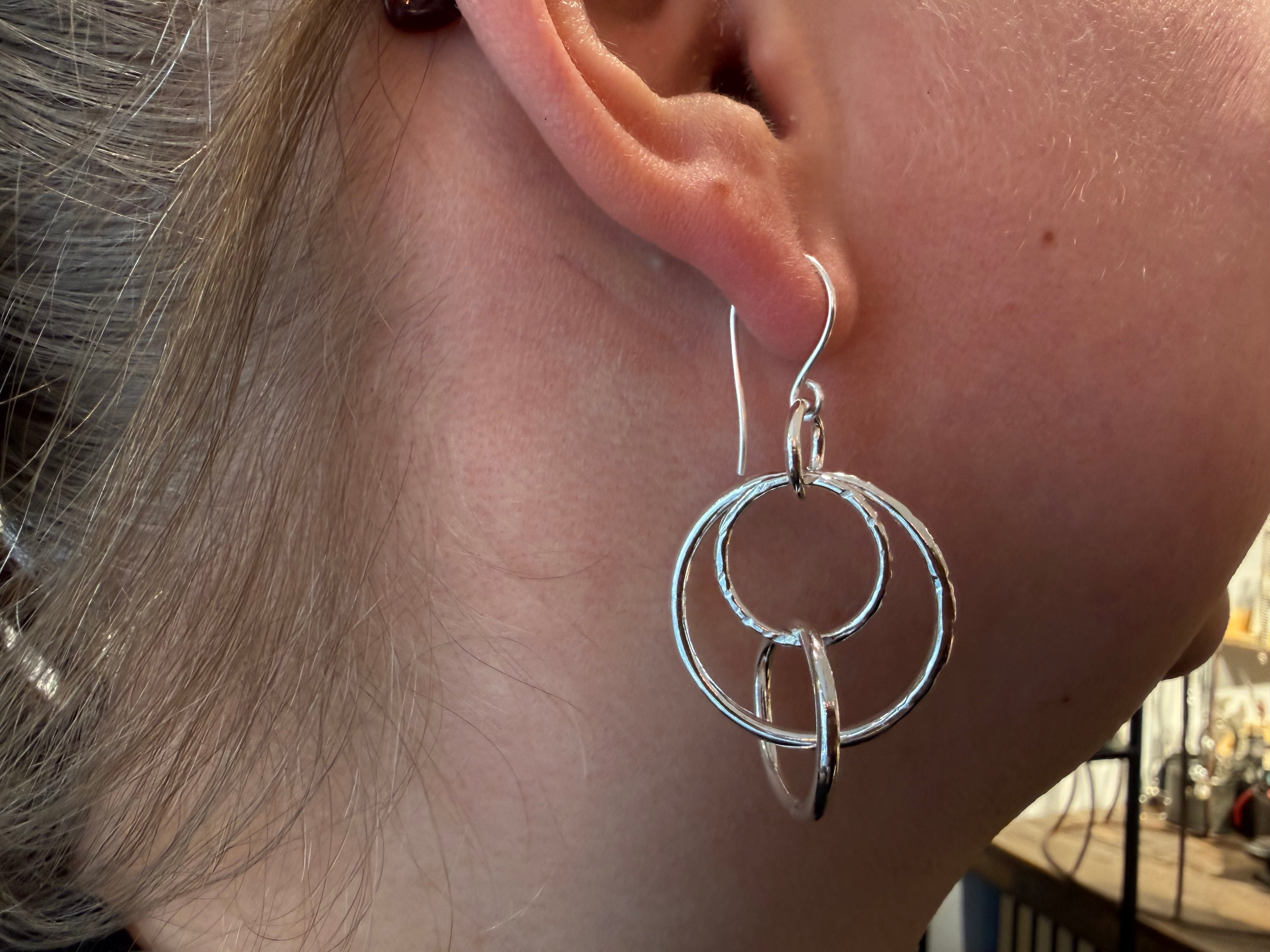 Ringe i ringe ørehængere 4 ringe