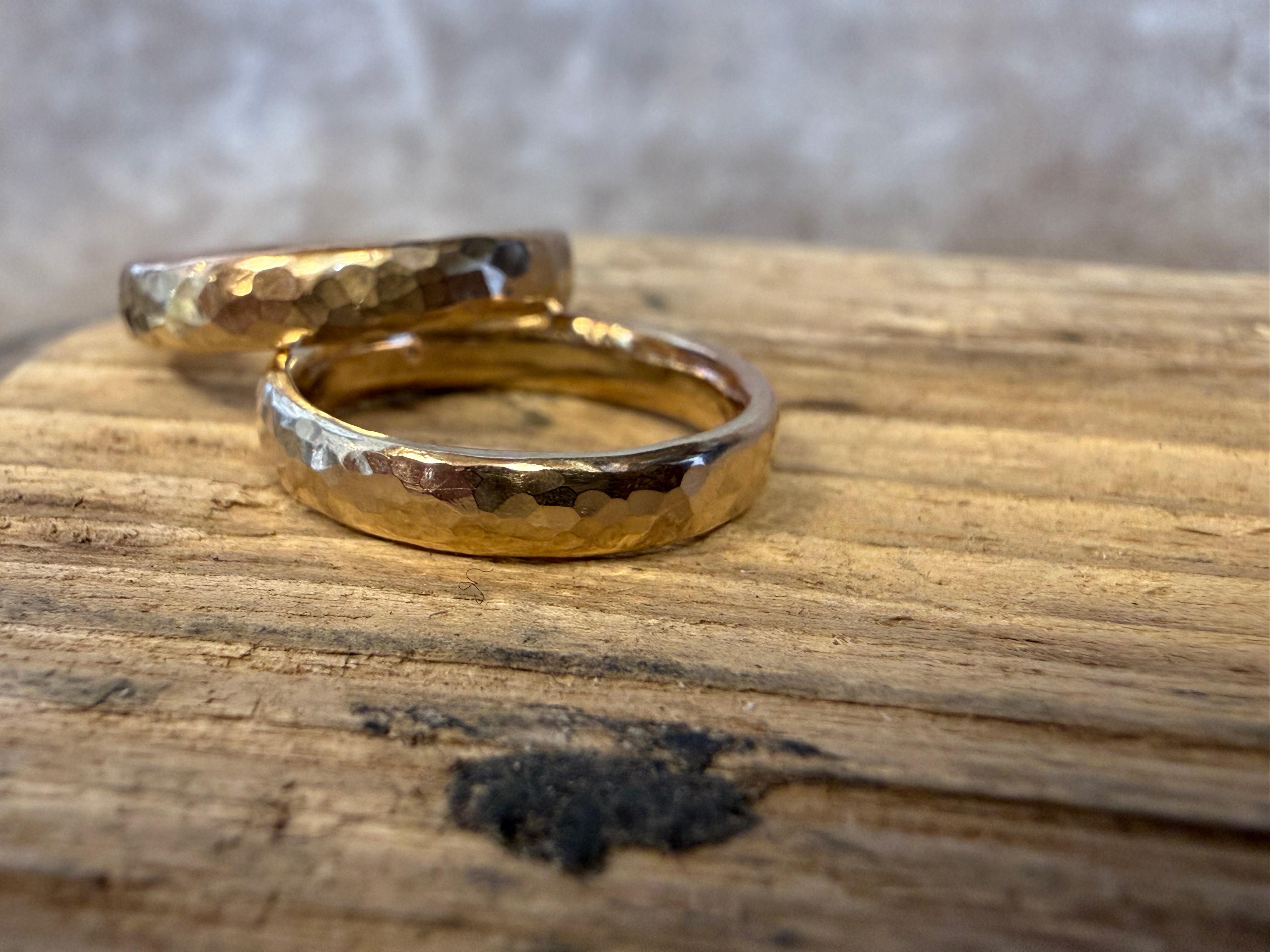 Rustik guldring – marehalm overflade
