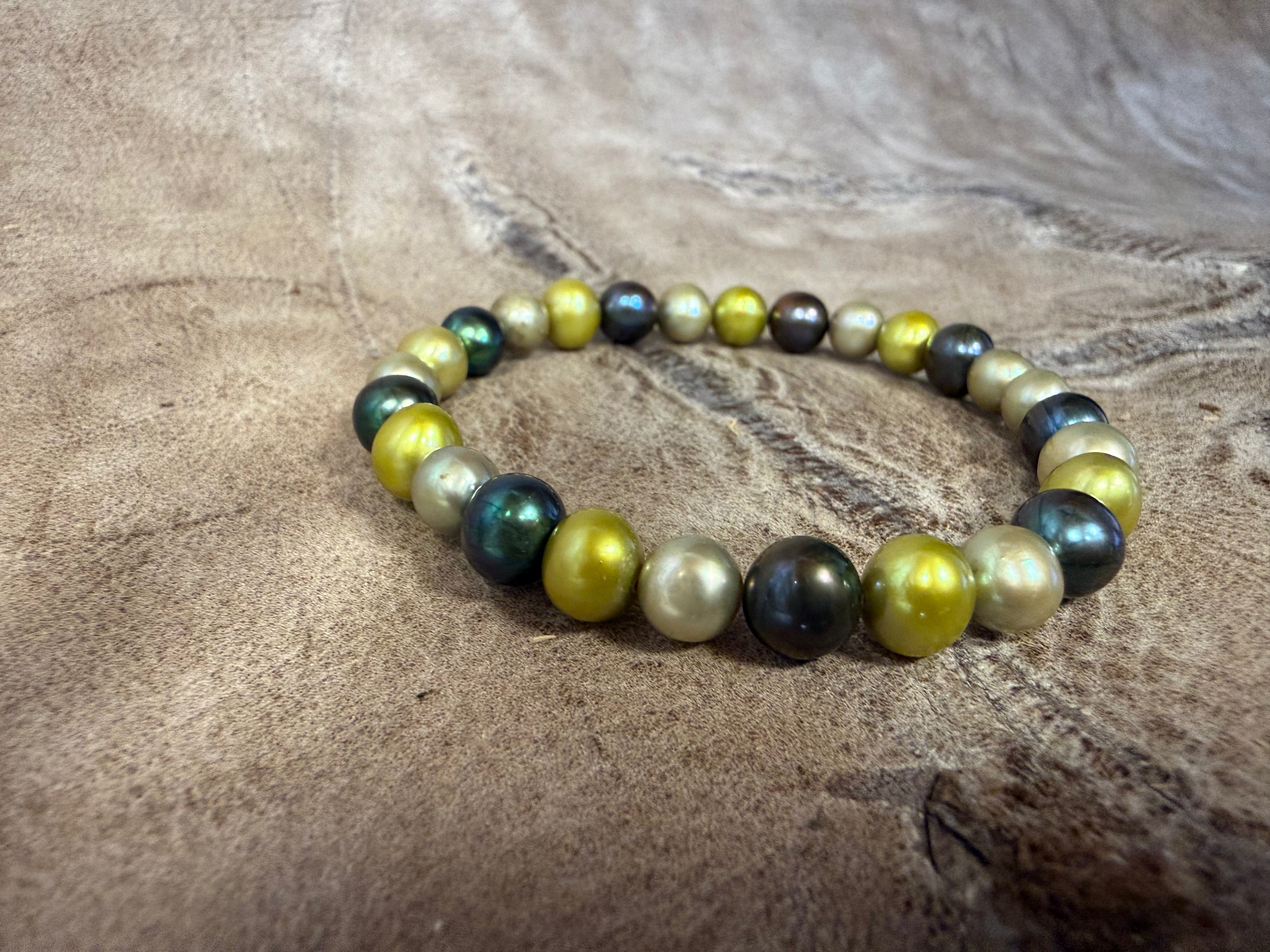 Perle armbånd grønne 8 mm ferskvands perler på elastik