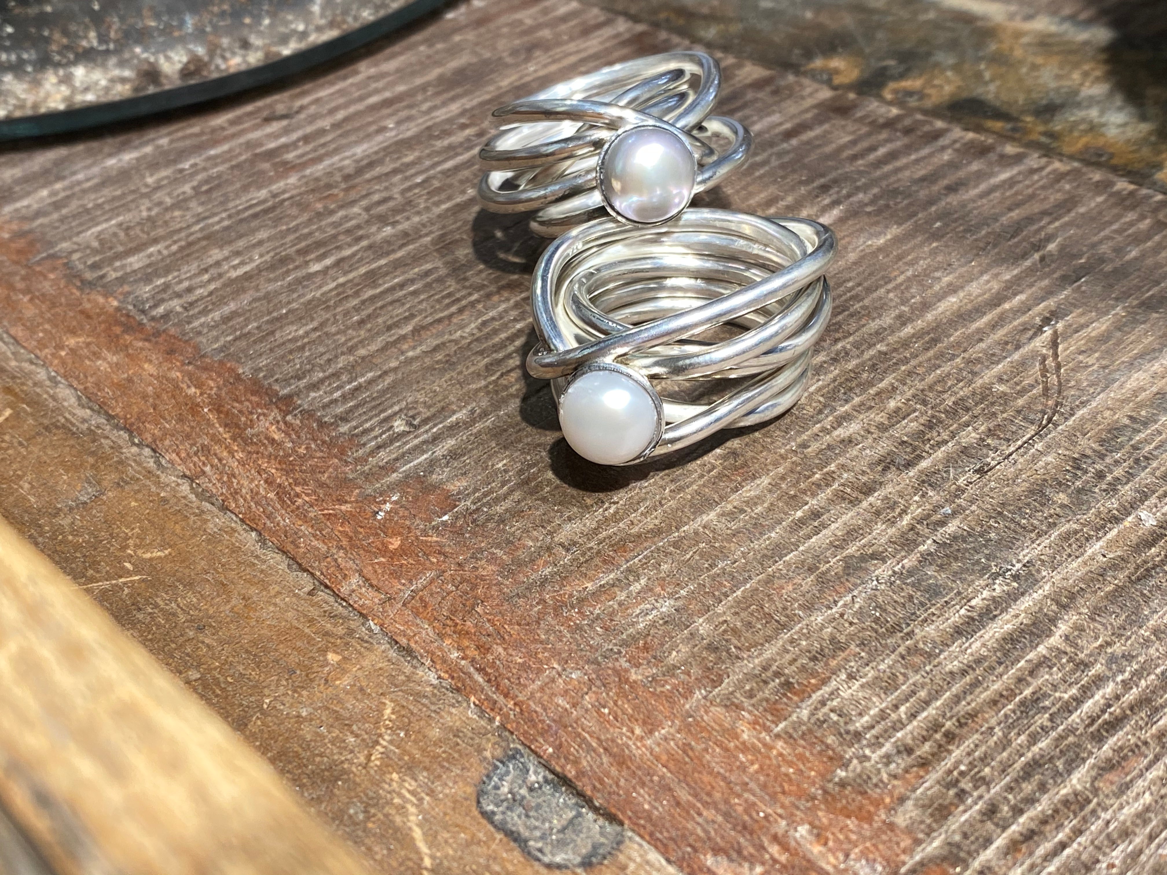 Sølv unika Fantasia ring med ferskvandsperle